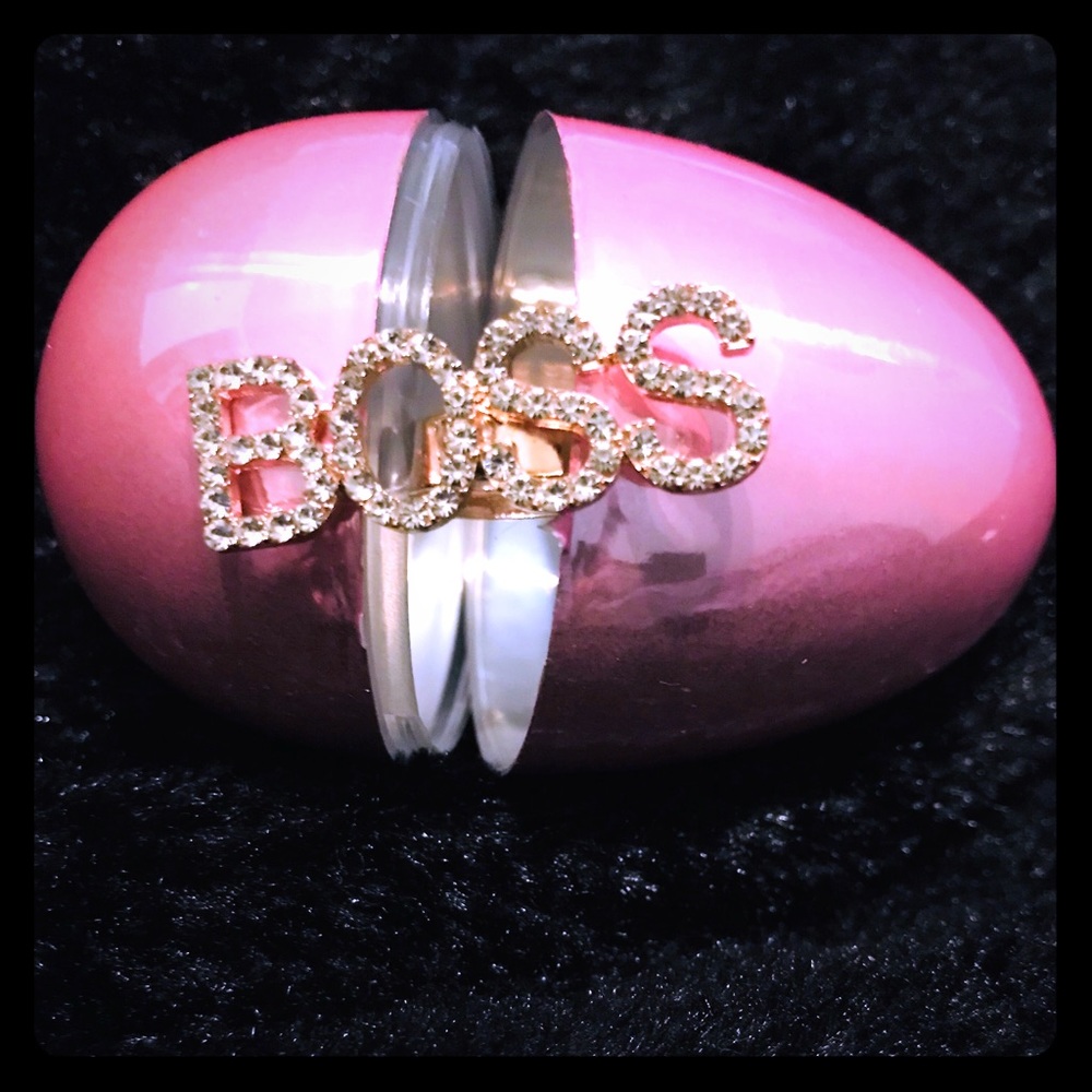 Statement ring - Picture 1 of 3